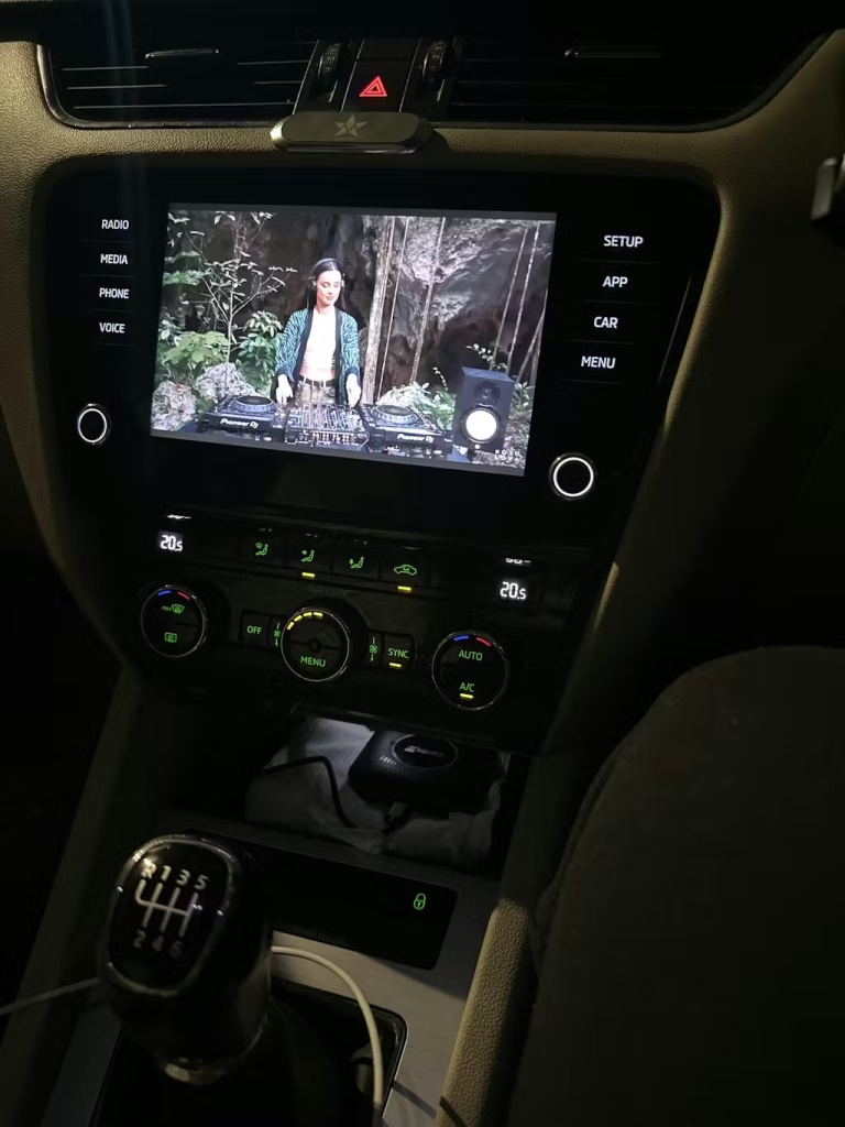 Immagine #1 da James Telfer